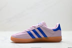 Adidas Classic Low Top Sneakers
