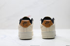 Nike Air Force 1 ’07 Low-Top Sneakers