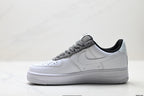 Nike Air Force 1 ’07 Low-Top Sneakers