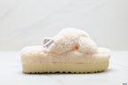 UGG Slipper Evolution Fluffy Platform Slides