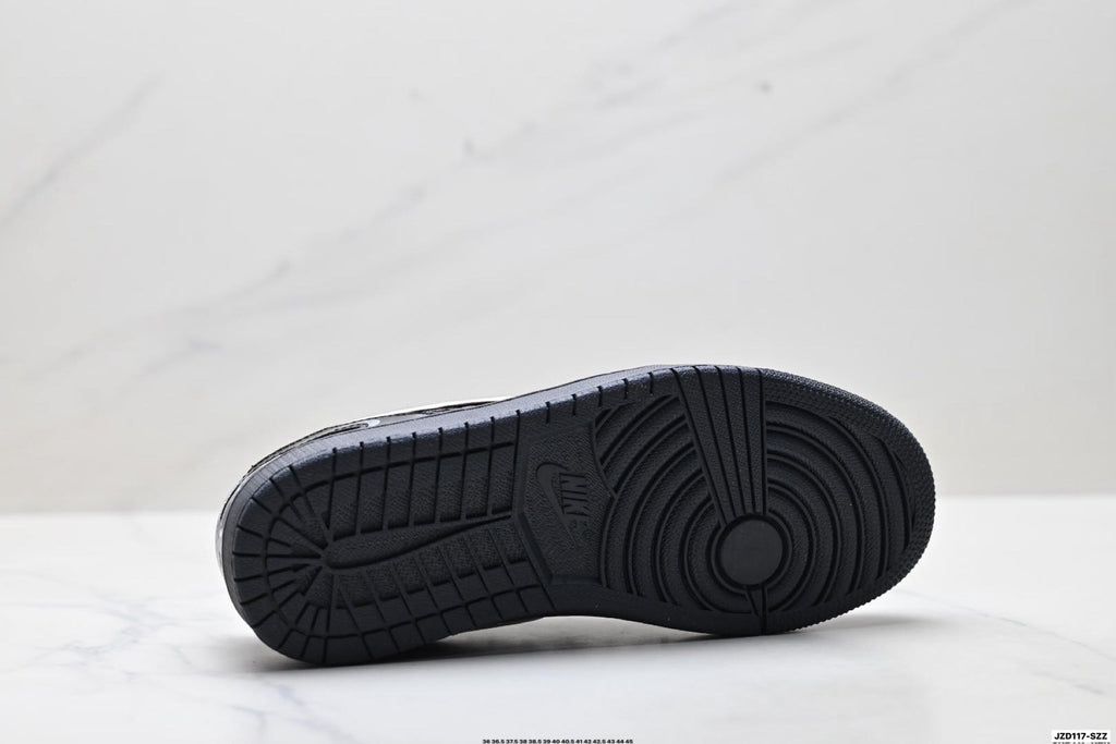 Nike Low-Top Sneakers Black Silver Monogram Unisex Collaboration Edition Style 15