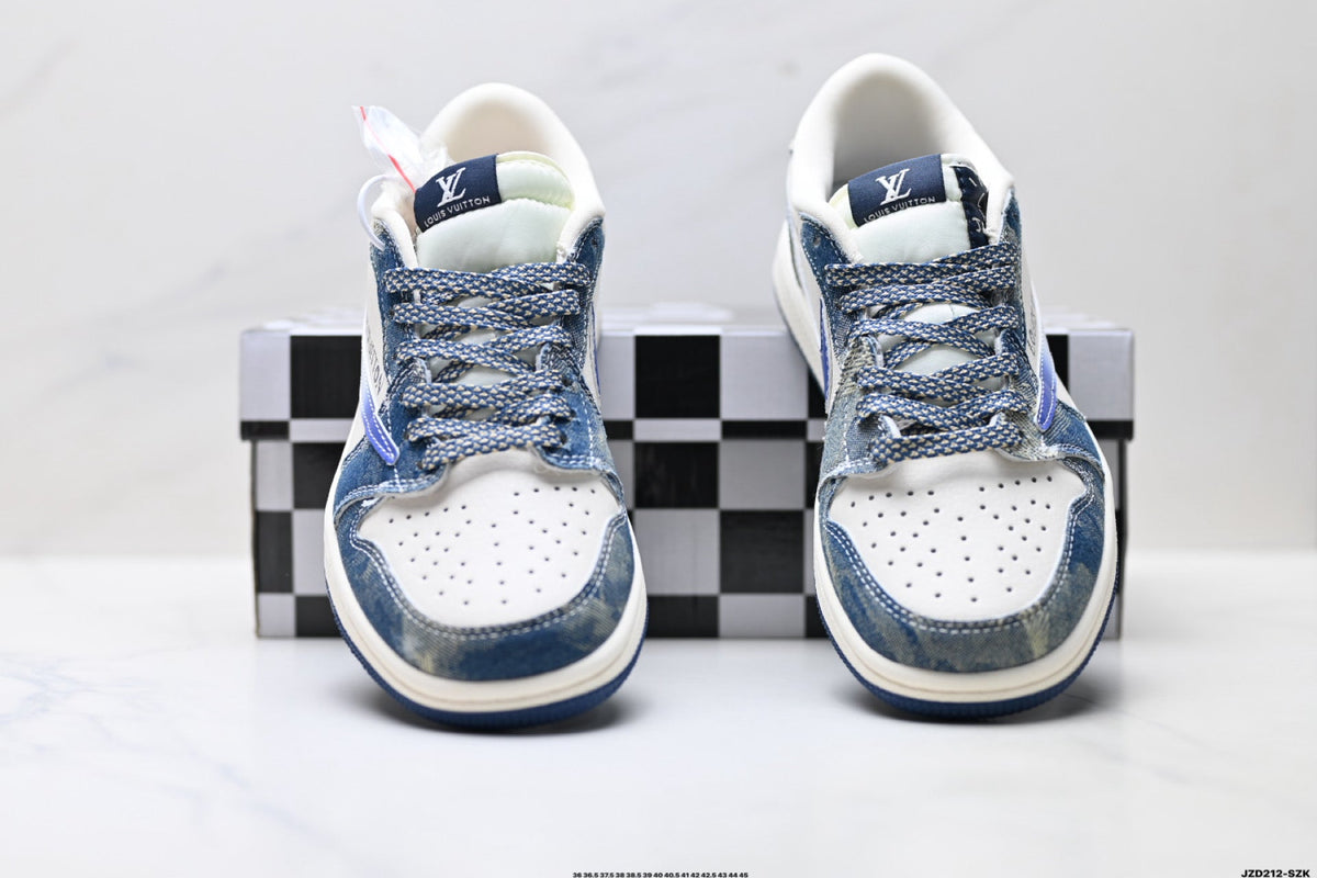 Nike Low-Top Sneakers Blue White Graphic Unisex Collaboration Edition Style 20