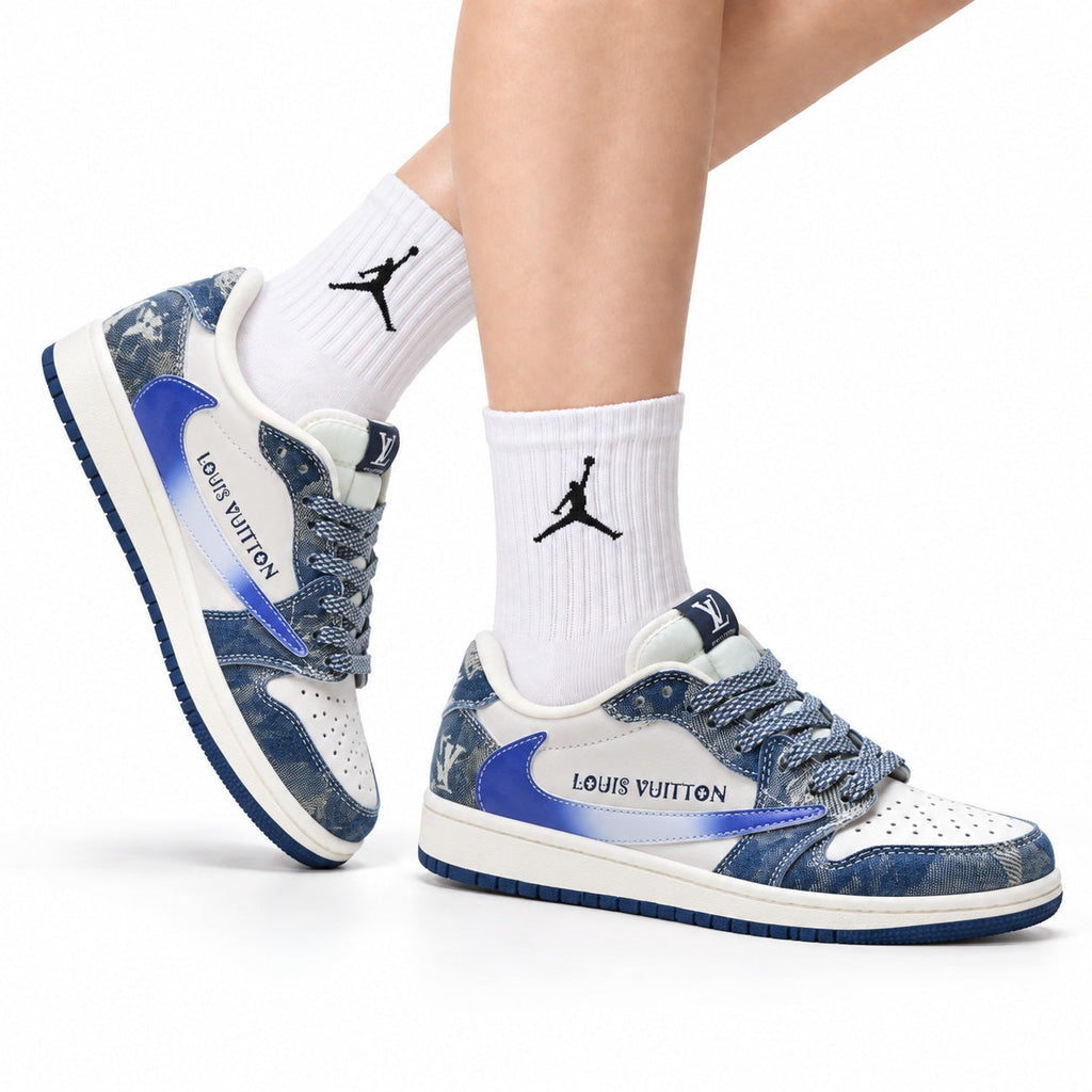 Nike Low-Top Sneakers Blue White Graphic V2 Unisex Collaboration Edition Style 22