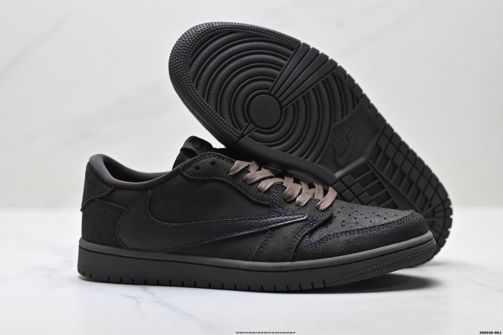Nike Low-Top Sneakers Triple Black Unisex Style 44