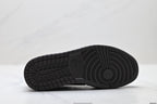 Nike Low-Top Sneakers Triple Black Unisex Style 44