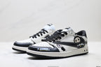 Nike Low-Top Sneakers White Black Cartoon Unisex Collaboration Edition Style 34