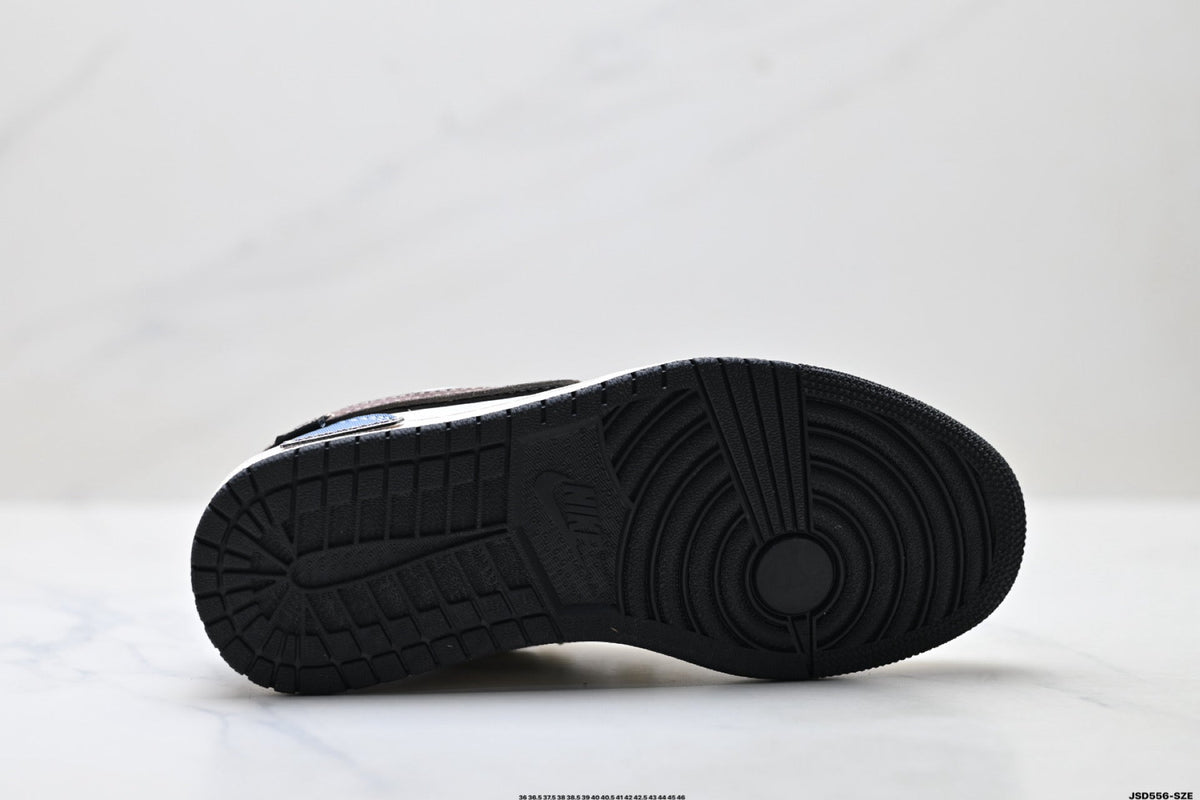 Nike Low-Top Sneakers White Brown Black Unisex Style 17