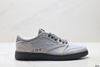 Nike Low-Top Sneakers White Gray Unisex Style 14