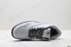 Nike Low-Top Sneakers White Gray Unisex Style 14
