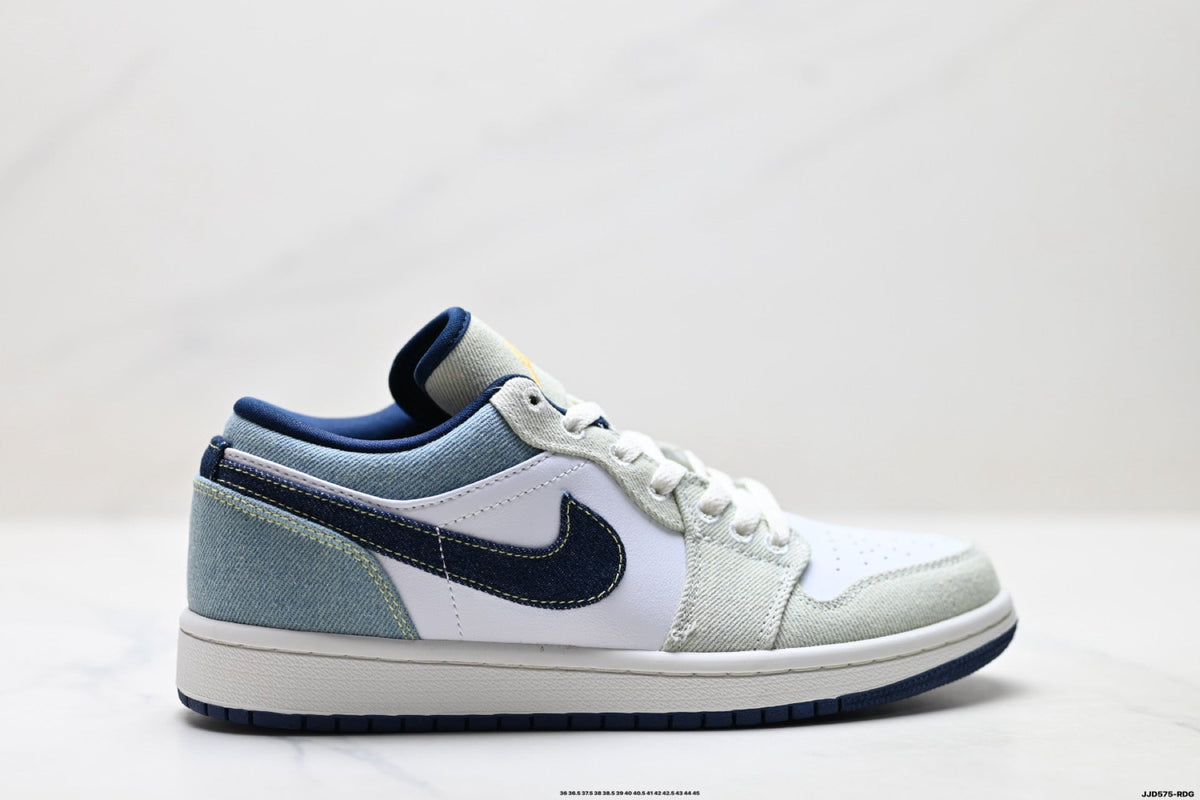 Nike Low-Top Sneakers White Navy Unisex Style 51