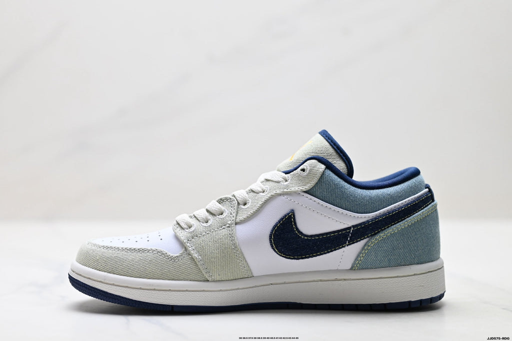 Nike Low-Top Sneakers White Navy Unisex Style 51