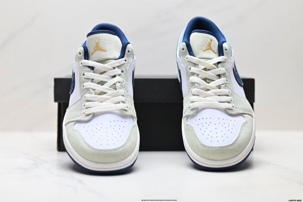 Nike Low-Top Sneakers White Navy Unisex Style 51