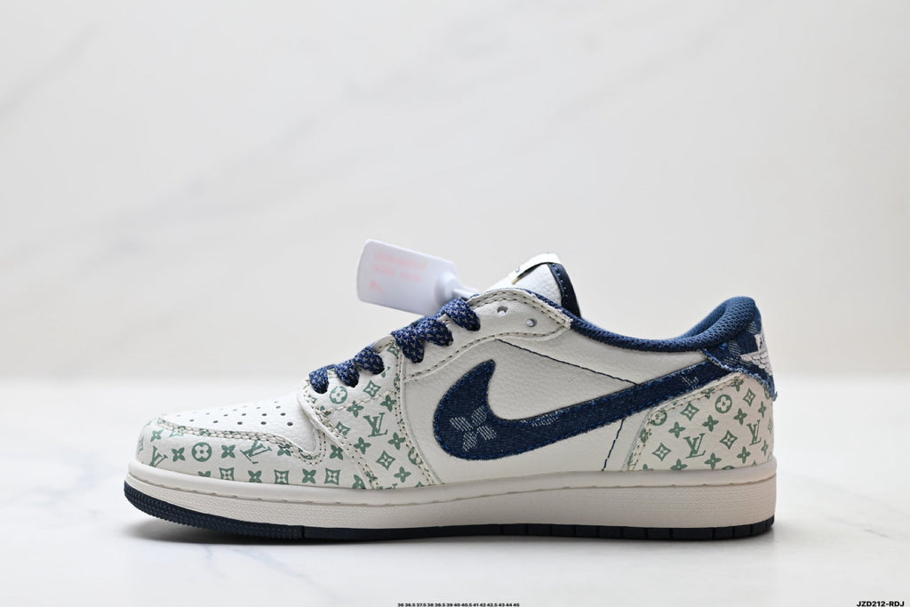 Nike Low-Top Sneakers White Navy Print Unisex Collaboration Edition Style 37